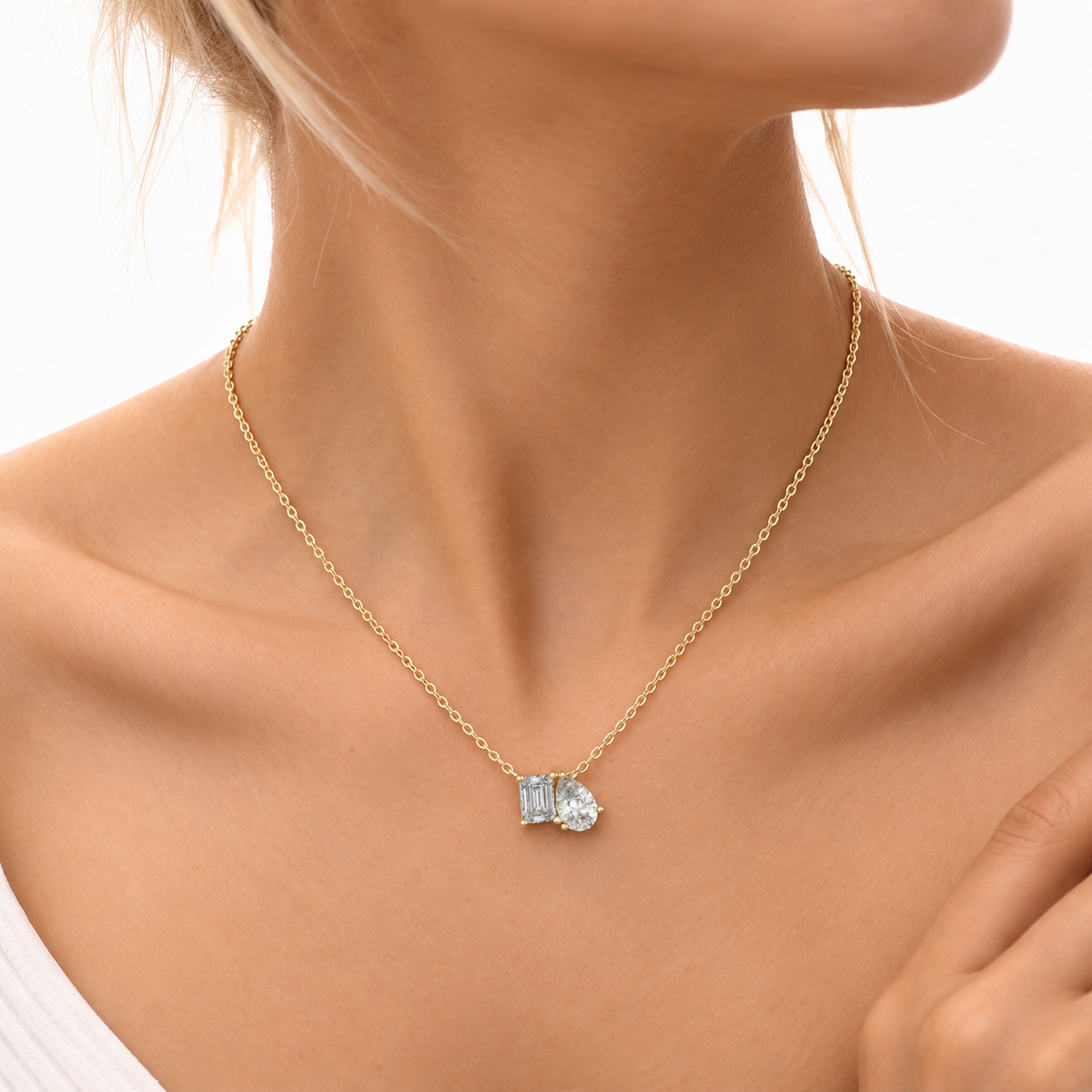 0.96ct TW Emerald and Pear Lab-Grown Diamond Toi et Moi Pendant Necklace